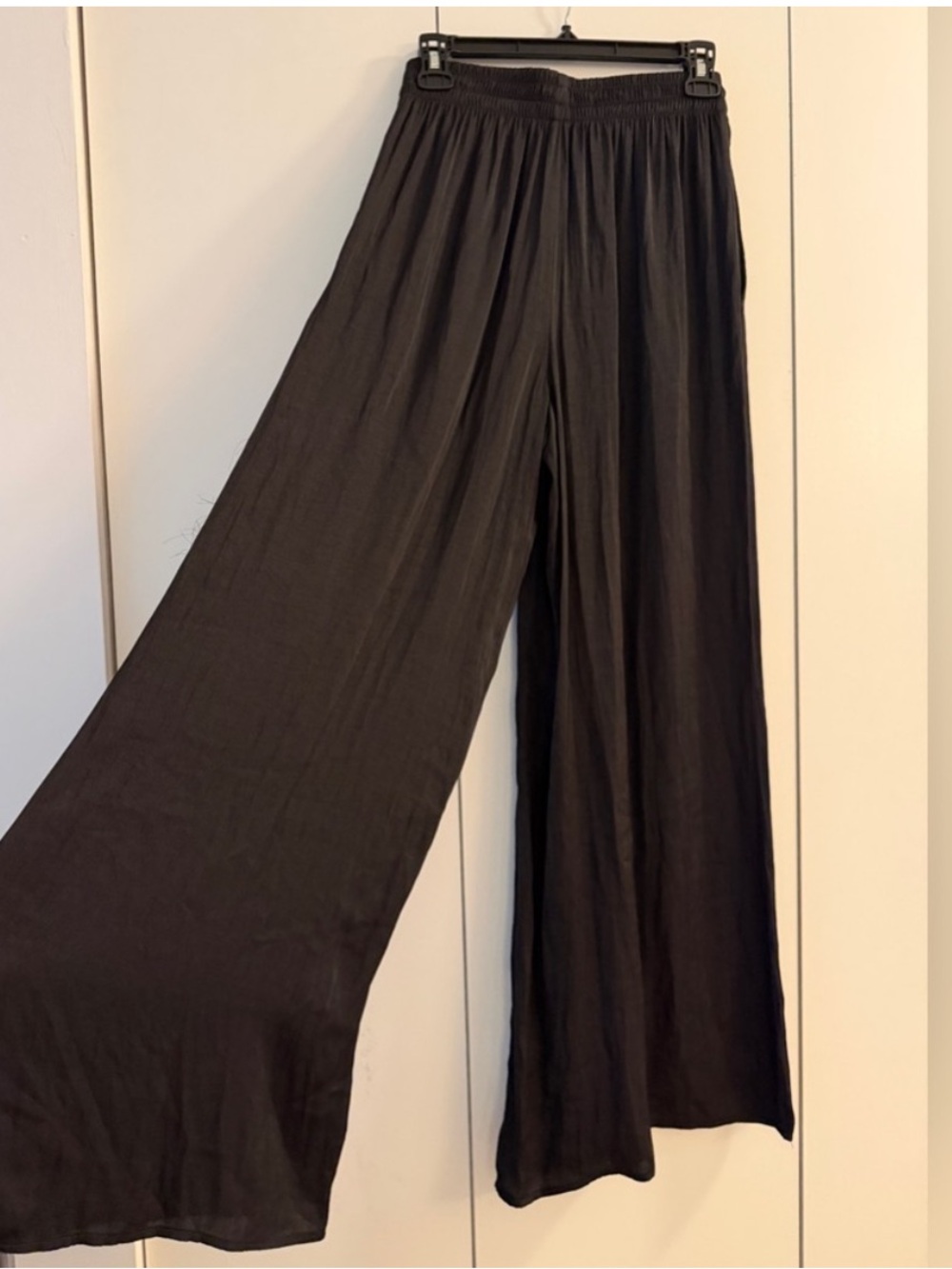 Zara Black Wide-Leg Elastic Waist Pants